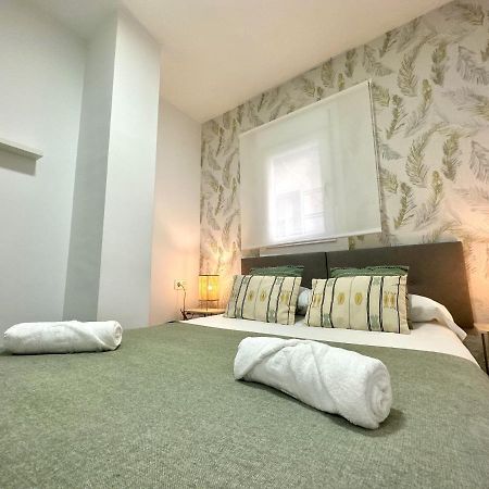 Urbe10 Santa Lucia 1 Bedroom Apartment 1A マラガ エクステリア 写真