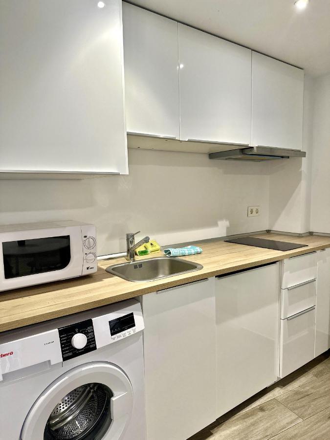 Urbe10 Santa Lucia 1 Bedroom Apartment 1A マラガ エクステリア 写真